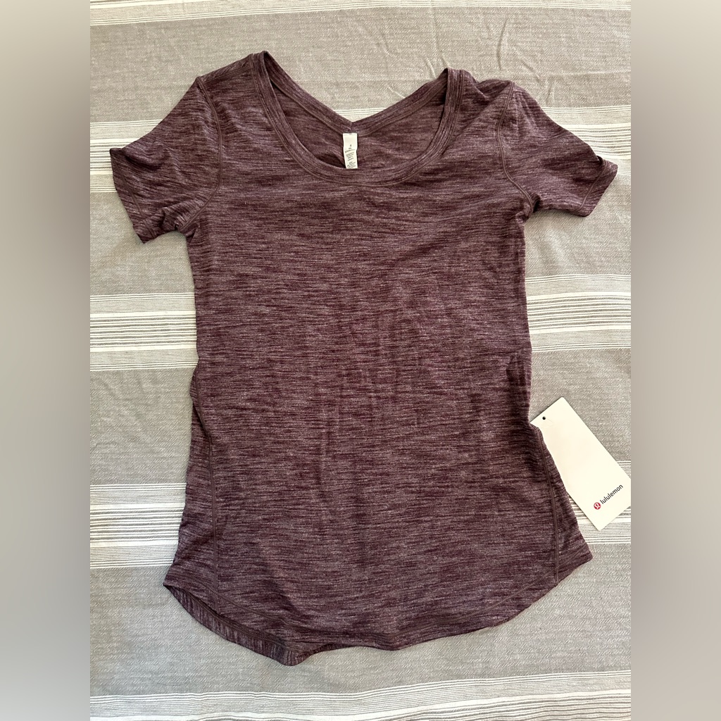 Nwt Lululemon Intensi-Tee Size 4